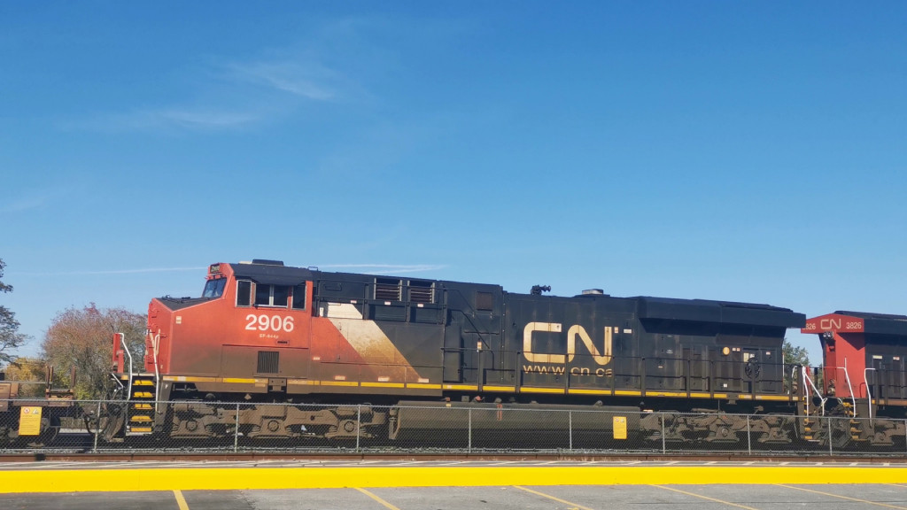 CN 2906